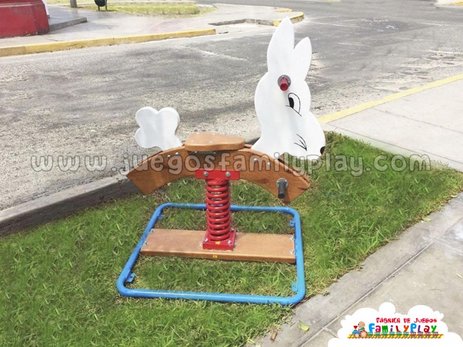 JUEGO DE RESORTE MODELO CONEJO Juegos Recreativos Family Play