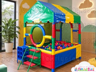 PISCINA DE PELOTAS